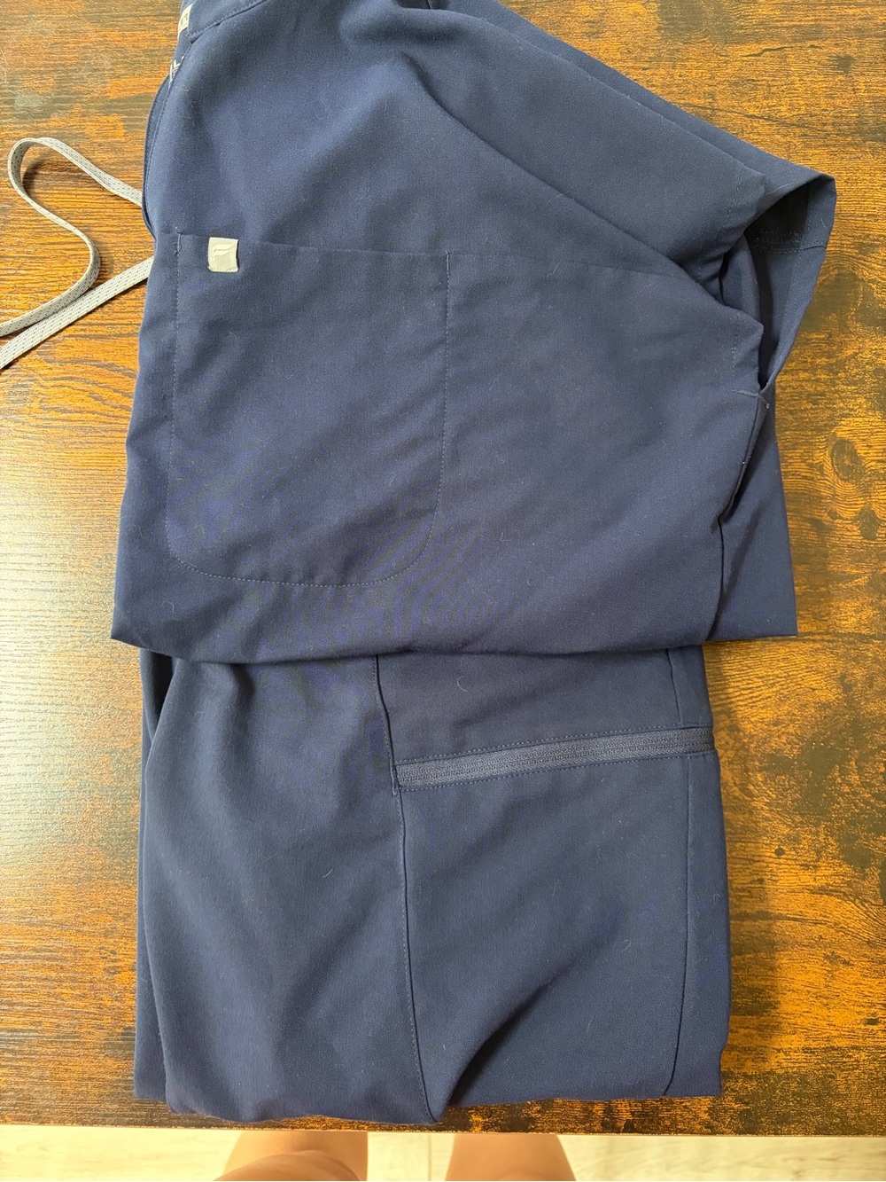 Fabletics Medium Women's Navy Jogger Scrub set